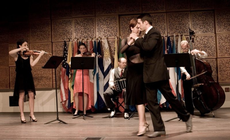 Cuarteto Bravo with Dancers