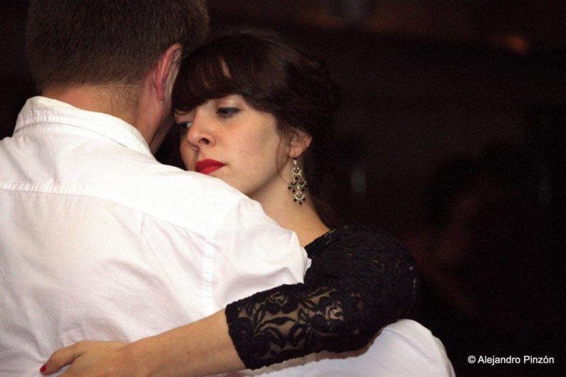 Tango Dancers Photo by Alejandro Pinzón